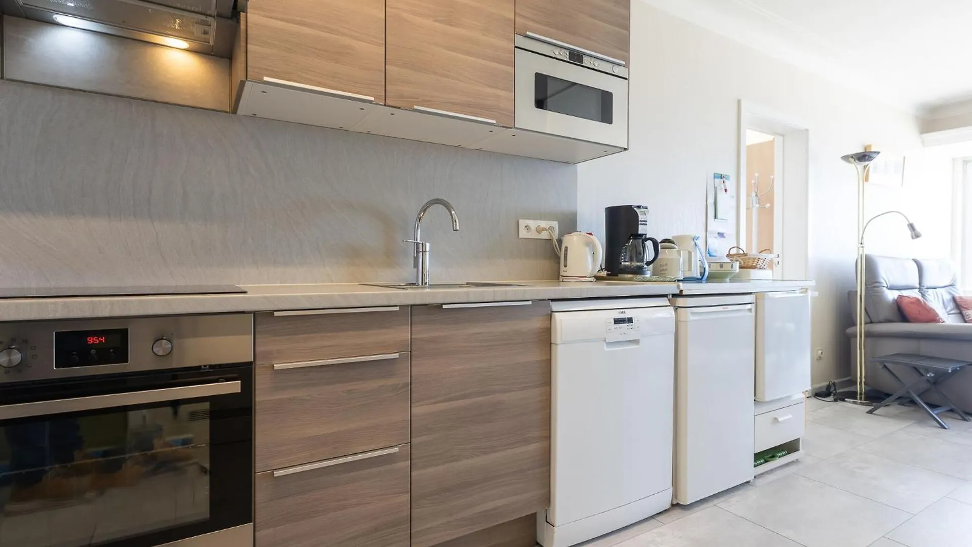 Nice Apartment With Shared Pool Middelkerke